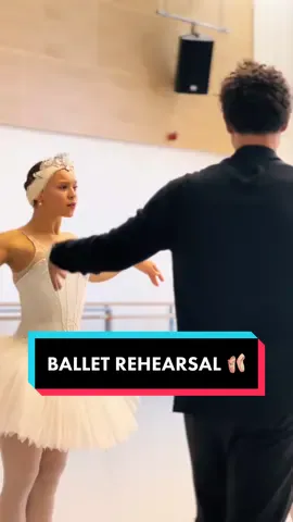 so beautiful 🥺 we can’t wait for more of this from #BirminghamRoyalBallet on 24 June! #ballet #royalballet #swanlake #carlosacosta #wolvesgrand #wolverhamptongrand #ballerina #ballerinasoftiktok #balletdancer #adultballet #ballerinainspiration #rehearsal #dancestudio #choreography #behindthescenes #tchaikovsky #dyingswan #blackswan #whiteswan #brb #talent #dance #dancing #tutu #pointe #pointeshoes #beautiful #balletclass #balletchallenge #balletcore #ballettiktok