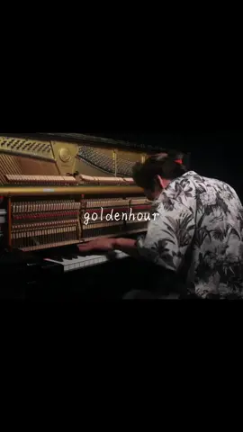 I don’t need the light to see your  SHINE ～ #goldenhour #jvke #jvkegoldenhour #piano #鋼琴 