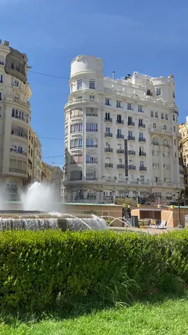 📍Valencia, spain #spain #valence #valencia #españa #vacation  #fountain #fyp #aesthetic #travel #europe