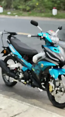 Nhạc này cháy quá, còn xe thì chán quá 🧐 #ex135 #lc135v7 