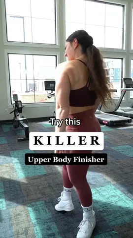 #upperbodyworkout #upperbodyfinisher #pushday #pushdayfinisher #pushdayworkout #gymtips #gymtipsforwomen #pushups #planks 