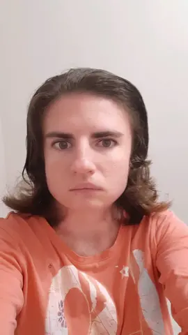 голову помила)