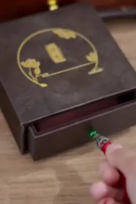 kalung liontin keren #kalungantikarat #kalungaesthetic #kalungtitanium #kalungtitaniumantikarat #kalungtitaniummurah 