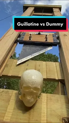 Guillotine vs ballistics dummy #guillotine #rustycage #craftsmanship #woodworking 