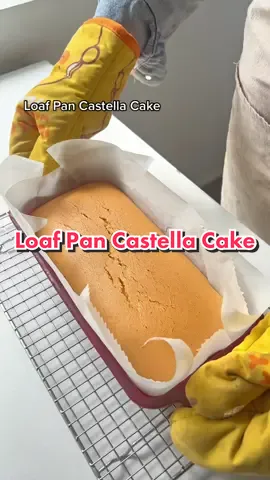 Loaf Pan Castella Cake. Recipe linked in my bio. #castella #castellacake #softcake #fluffycake #smoothcake #softcakes #moistcake #castellacakerecipe #castellarecipe #howtomakecastella #viralvideo #viraltiktok  #fyp  