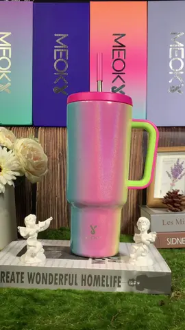 Come to our live to get those beautiful hot cup💕☺️🔥#cup #sports #watercup #beautiful #tumblers #mugs #live #fy #fyp #meoky #meokycup 