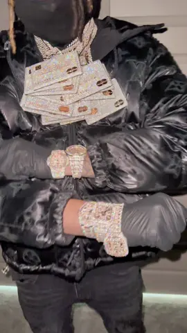 ICED MY WHOLE TEAM OUT 🥶#punchmade #fyp 