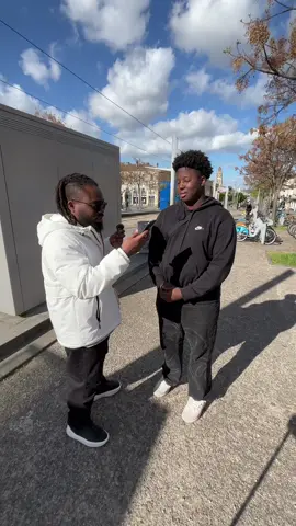 Prends note 🤣🤣 #experiencesociale #microtrottoir #drole #yao_ag #mdr #pourtoi 