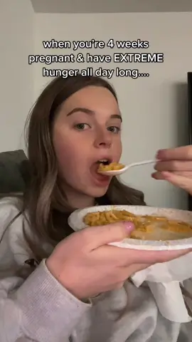 *draft HAHA i was living on mac and cheese before i got so sick🤣 #21andpregnant #pregnant #youngmama #angelmama #rainbowbaby #eatwithme #pregnancyhunger 