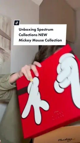 Ad/Pr Unboxing the @Spectrum Collections New Mickey Mouse Range, first look 👀 #fyp #spectrumcollections #disneyuk #disneytok #spectrumcollections #unboxingtok #disneytik #prmailunboxing #gemmasummeropens 