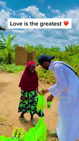 Love is the greatest let’s keep showing love again and again and again 🥰♥️ #viral #eidmubarak #ramadan2022 #fypシ゚viral 