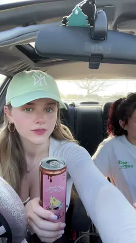 shoutout my bae @Chamberlain Coffee honestly such a slay #fyp #coffee #emmachamberlain #newyork #trending #chamberlaincoffee  
