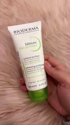 How to exfoliate safely your skin ... For normal , combined and oily skin with The ordinary sebium gel moussant by @Bioderma.Egypt  .  #biodermaegypt #biodermasebium #biodermasebiumgelmoussantactif #biodermasebiumgel #biodermaexfoliatinggel #exfoliateyourskin #exfoliategently #egyptianskincareblogger #egyptianskincare #egyptianbeautyblogger #egyptbellydance #egyptianreviewer #skincarebeautytips #skincaretipsandtricks #skinexfoliating 
