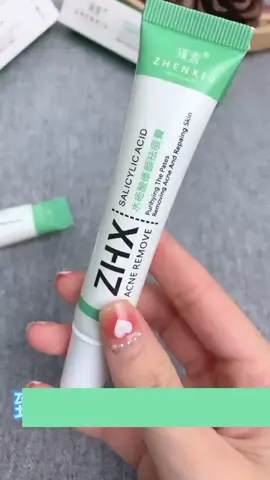 Chấm sạch mụn chỉ với ZHX nhaaa🥰🥰🥰 #zhx #zhxmxshev #mụn #chấm #chấmmụn #mụn_đâu_đen #mụnbọc #xuhuongtiktok #bestybeauty #trending #trend #xuhuong 