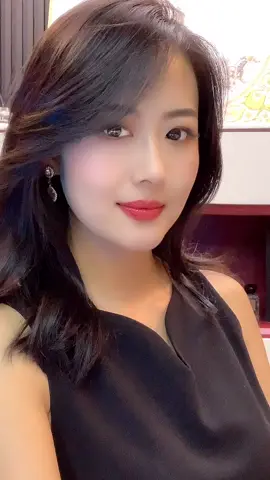 #tiktokviralbeauty #fypシ゚viraltiktok #BeautyTok #fypシtiktoktrending #beautiful #realgirl #fypシ゚viralvideo #women 