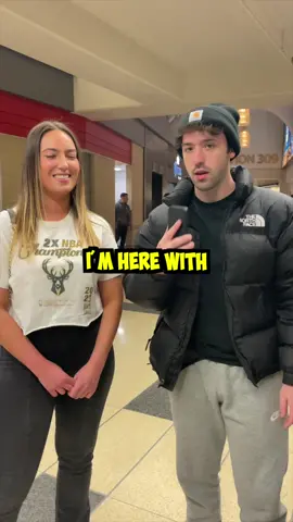 What’s the most attractive piece of clothing a guy can wear? #streetinterviews #publicinterviews #unitedcenter #chicago 