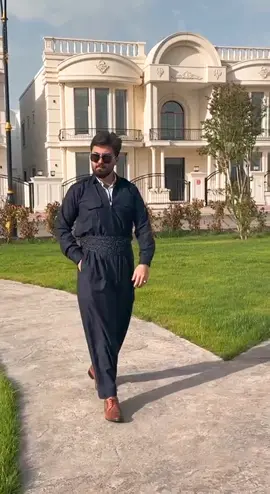 كل عام ونتم بألف خير وصحة وسلامة يارب 🙏 ونشاء الله الي مامزوج يزوج 💍بنات وشباب 😂💃❤️#fyp #عبدلله_جاسم #اكسبلور #عيد_مبارك #عيد_سعيد #العراق #tiktok #fyp 