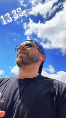 Sun is out….white boy ghetto booty is out 🕺🏻😎 #beautifulday #austin #texas #healthy #blueskies #Fitness 