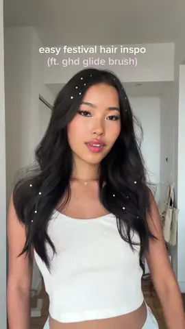 easy festival hair for Coachella weekend 2 🪐✨ using the glide brush from @ghd_usa’s new sunsthetic collection #ghdsunsthetic #ghdpartner