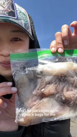 a beautiful day in san francisco to catch no keepers 😭🦀 #crab #crabfishing #crabbing #dungenesscrab #fisherwoman #fishingvlog I missed y’all 🫶🏻
