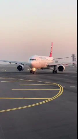 Attention please ✈️  #turkishairlines #thy #announcements #announcer #flight #istanbul #fly #plane #keşfetteyiz #Airplane #uçak #cinematic #shotoniphone  @Turkish Airlines #CapCut 