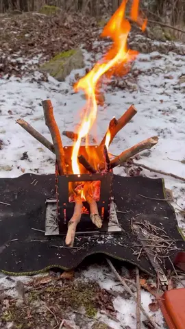 Snowy campsite ❄️ Credit 📸 - ig @kunen_jin #nature #camping #Outdoors #adventure #wilderness #Hiking #explore #wanderlust #campinglife #outdoorlife #campfire #fyp #camperscorner 