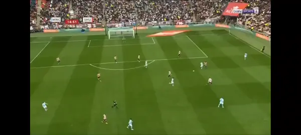 Haaland long distance goal