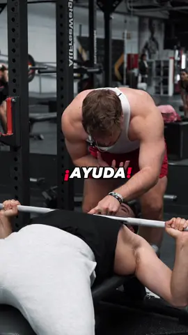 A veces es neceario gritar 🤝🏻 #Workout #gimnasio #humorgym #HumorFit #gymespaña #gymrat 