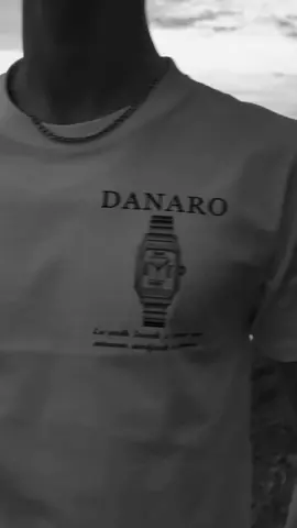 Lanseras snart!🤩 #DanaroClothing #foryoupage #foryou #stockholmsstil #outfit #outfitideas #2023  #Summer #tshirt #Lifestyle #launchingsoon 