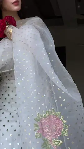 Fav 🤍 #mahnoorsheikh #fyp #viral #foryou #eidmubarak #slomo #trend #eid 