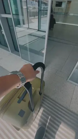 النداء الأخير 📢🤩 و يا مناديه لبيه 💙✈️ #رحلة #سفر #النداء #اقلاع #اجازة #عطلة #وناسة #عيدك_مع _السعودية #الخطوط_السعودية #العيد #فرحة #عيدكم_مبارك