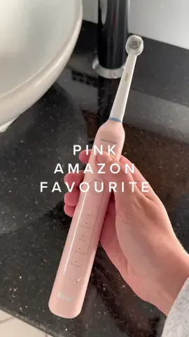 AD unboxing my new PINK toothbrush!! ☁️🎀 the link is in my bio 🫶🏼 #bitvae #bitvaeforher #bitvaeelectrictoothbrush #amazonfinds #amazonmusthaves #traveltok #pinkaesthetic #thatgirl #cleangirlaesthetic #bathroomfinds #unboxing #asmr #satisfying 