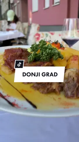 Restoran Donji grad, Visokog Stevana 54, Beograd  Ostao sam dužan ozbiljnijih gurmanluka iz Donjeg grada 😁 #tiktoksrbija #paqito #foodguide #beograd 