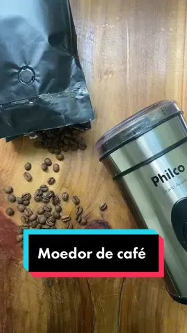 Respondendo a @Joaozinho Store Eu gosto muito do meu moedor de café. Através do tempo que o café fica no moedor que define a espessura do grão. Quanto mais tempo mais fino.  @Philco Brasil me nota  Modelo: Moedor de Café Grano Aroma Philco Mói ate 50g de café por vez #moedordecafe #cafemoidonahora #coffeetiktok #fy #cafeina 