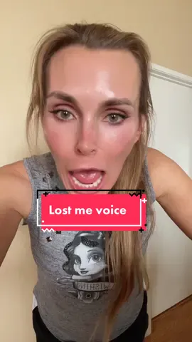 Listen and find out why I cant do a livestream today 😜 #MomsofTikTok #mumsoftiktok #mumsover40 #momsover40 #fyp #foryourpage #lostvoice #lostmyvoice #lostmyvoicecheck 