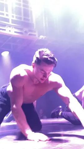 Thunder#magicmike #magicmikelivelondon #magicmikelive #harrycarter #marklace 