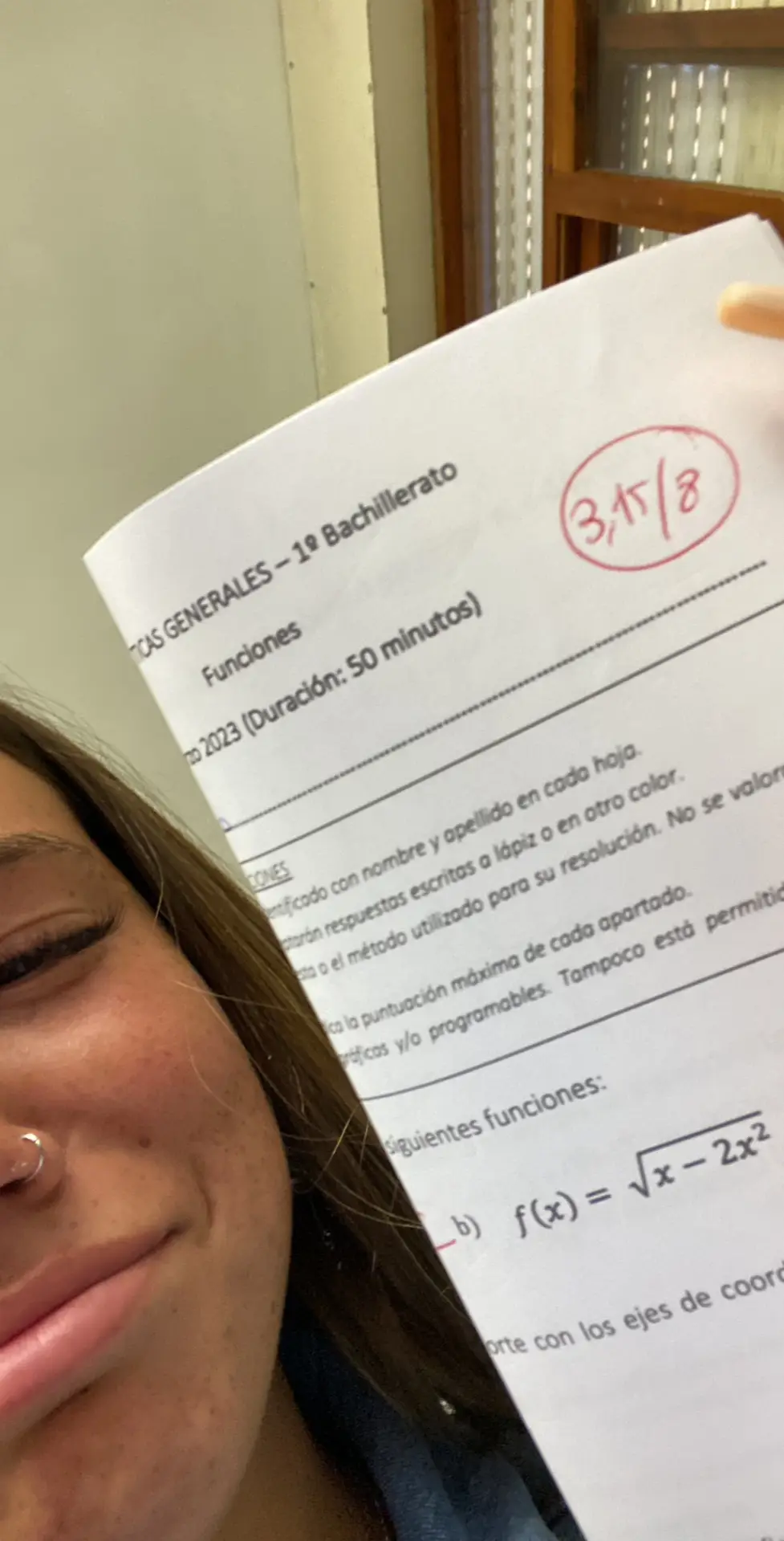 yo creo que mi madre pago para que me aprobase Na fuera coñss es muy frustrante suspender dandolo todo y adivinar quien la tiene que recuperar entera efectivamente yo🫶🏽