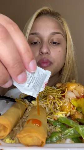 Panda express for dinner 😛 #pandaexpress #eatingshow #eatwithme #hungrytiktok #eatingshowasmr #asmr #mukbang #fyp #crunchy #mukbangasmr #eating #asmreating #college #xyzbca #FoodTok #tiktokfood 