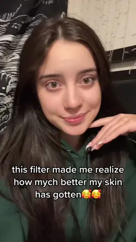 u guys are stsrting to convince me i dont needa wear makeup