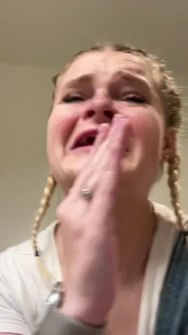 Please let a future employer see this #fyp #foryoupage #fyp #crying #shimmy #drank #drink #shalalala #shimmyshimmyyayshimmyyayshimmyyah #funny #humor #viral #trending #laugh #please 