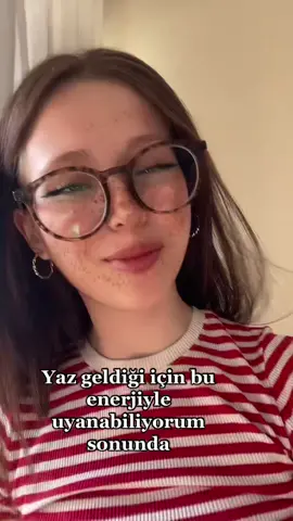 Güno online sınav için giyindşm yoksa pijamayla tüm gün gezerim 