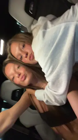 @milaniaenright 