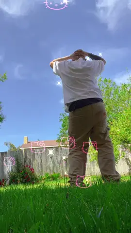 Go foo go #hellokitty #kawaiifoo #foosgonewild #shakawear 