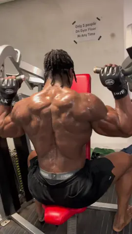 When you take five scoops of pre workout instead of one… #fyp #fy #bodybuilding 