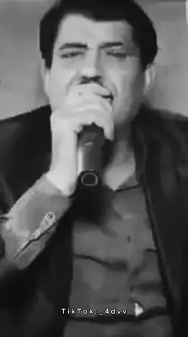 الي يسأل ع الحال 💔. #ربيع_البصري #الغربه #موال #موالات_حزينة_عراقية💔 #خالد_الجبوري #موال_عراقي #حزين #الام #العراق #سوريا #ستوريات #تصميمي #viral  