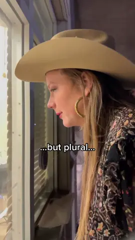 Yeah, we’re on the guest list. 🍑 #countrymusic #livemusic #cottonfest 