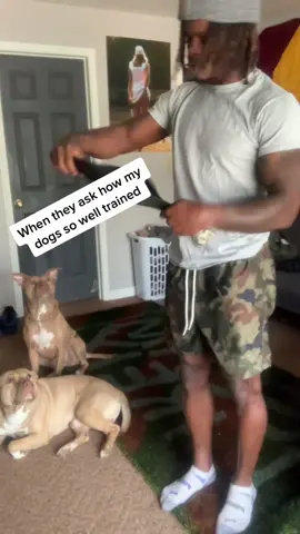 Im just playing 😂😂😂😂😂  #personaldogtrainer #pitbull  #pitbullsoftiktok 