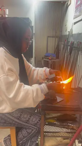 flameworking for the first time as I begin my  self-taught journey<3 I look so focused but I’m having a ball!! #flameworking #selftaught #glassartist