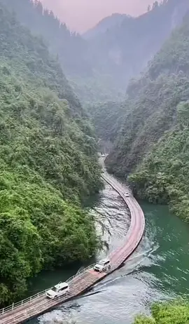 A Bridge Is Flowing…. #bridge #water #bridgeovertroubledwater 