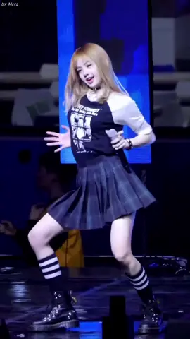 lisa boombayah fancam  #lisablackpink#boombayah#kpopfyp 